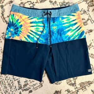 Billabong Men's Tie-Dye Swim Shorts - Blue and Yellow